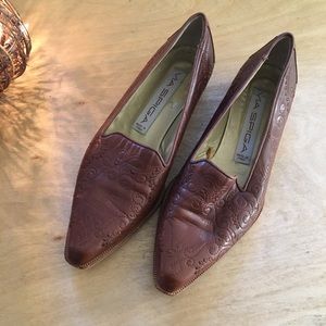 Vintage Via Spiga Brown Leather Heeled Loafers 6.5